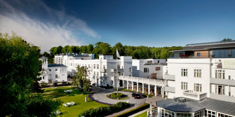 45362643-jpg
